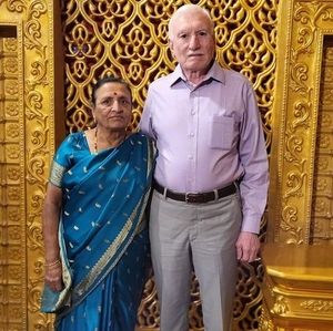 Meet your Posher, Rohit